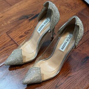 Gorgeous Malibu PVC pump!